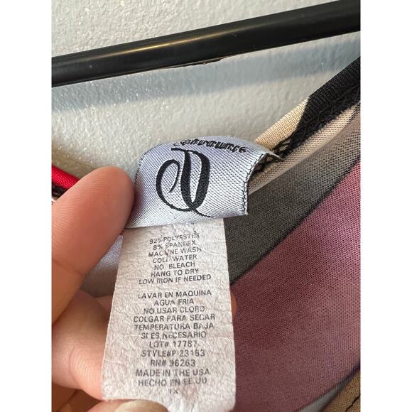 Y2K handkerchief asymmetrical top - Picture 5 of 5